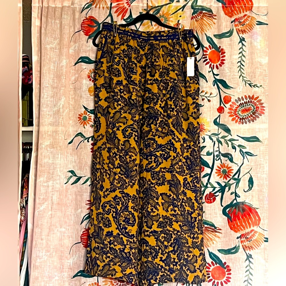 HEI from Anthropologie Rayon pant NWT sz Medium